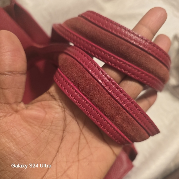 Red Leather AND Suede Tote Bag - Picture 7 of 7